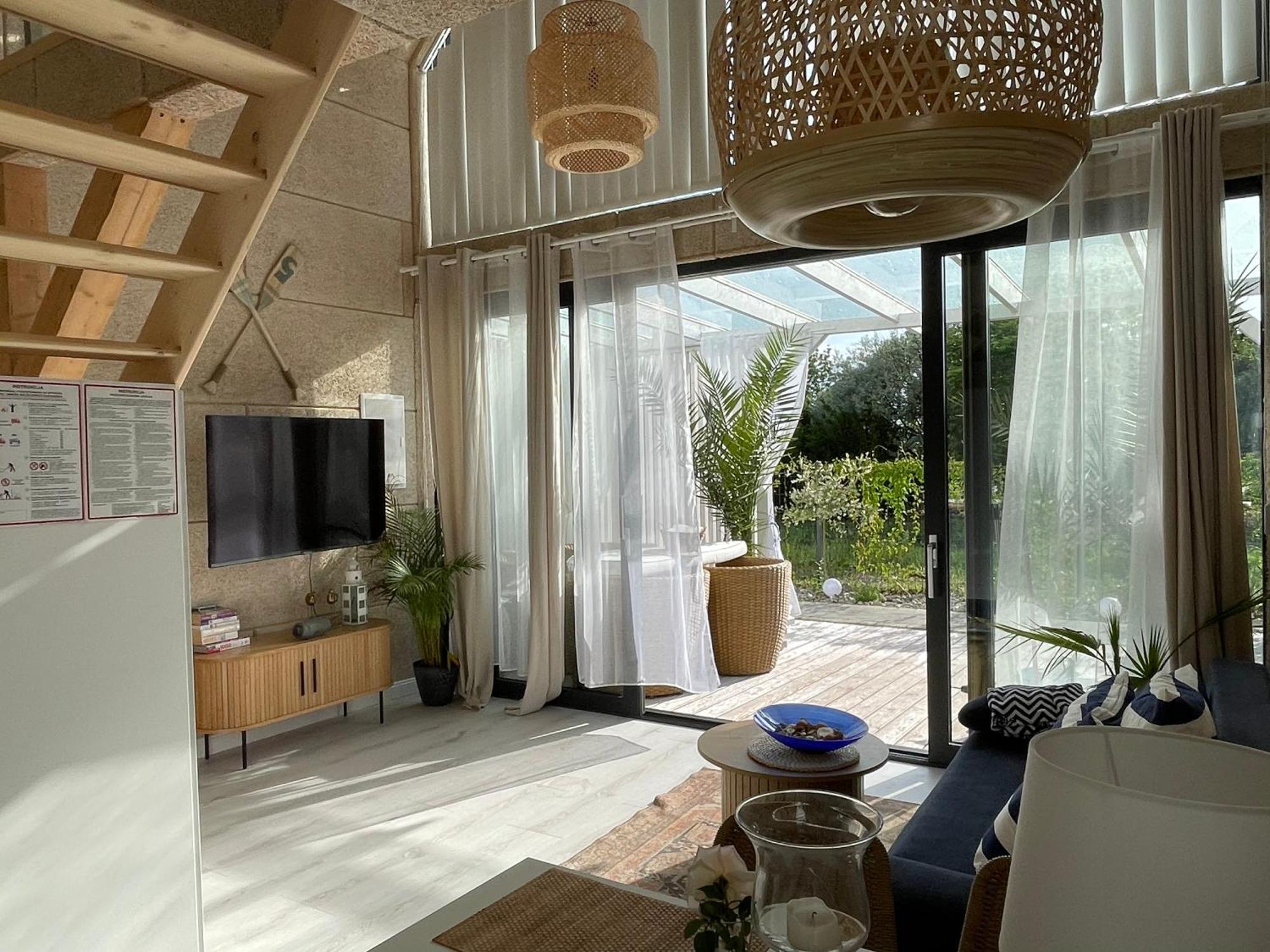Summer House-Nowoczesne Domki Z Jacuzzi I Ladowarka Do Samochodu Wrzosowo  المظهر الخارجي الصورة