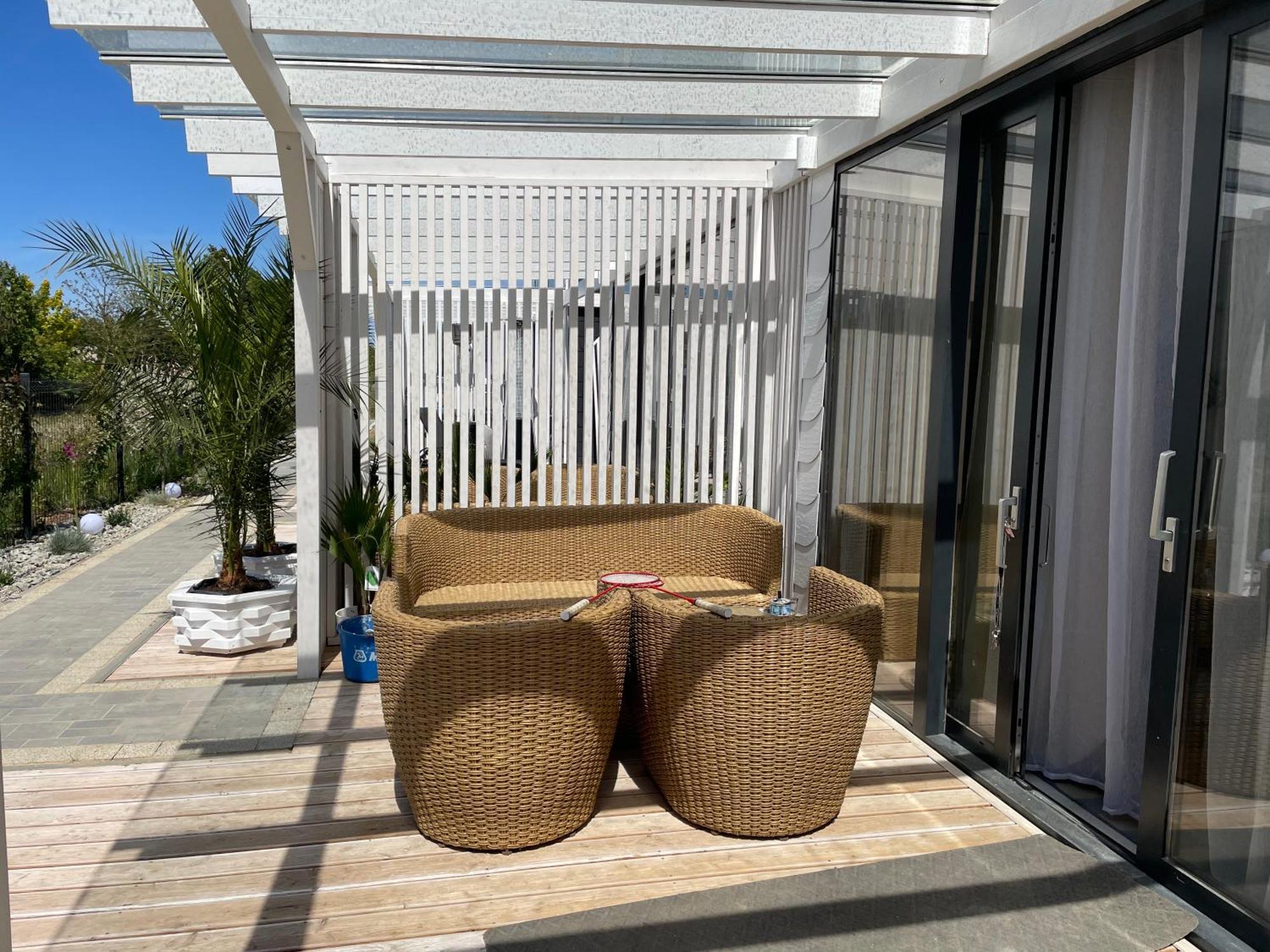 Summer House-Nowoczesne Domki Z Jacuzzi I Ladowarka Do Samochodu Wrzosowo  المظهر الخارجي الصورة